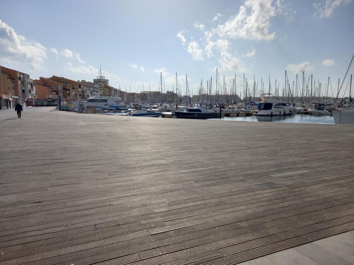Port Brescou, T3 En Duplex Climatise, Superbe Vue Sur Le Port Lägenhet Agde Exteriör bild